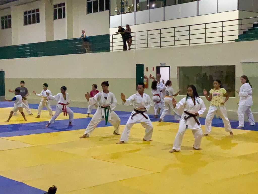 projeto-escolinhas-esportivas-da-prefeitura-de-hortolandia-retorna-com-aulas 