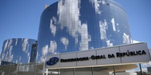 pgr-recorre-para-limitar-alcance-de-ampliacao-do-foro-privilegiado